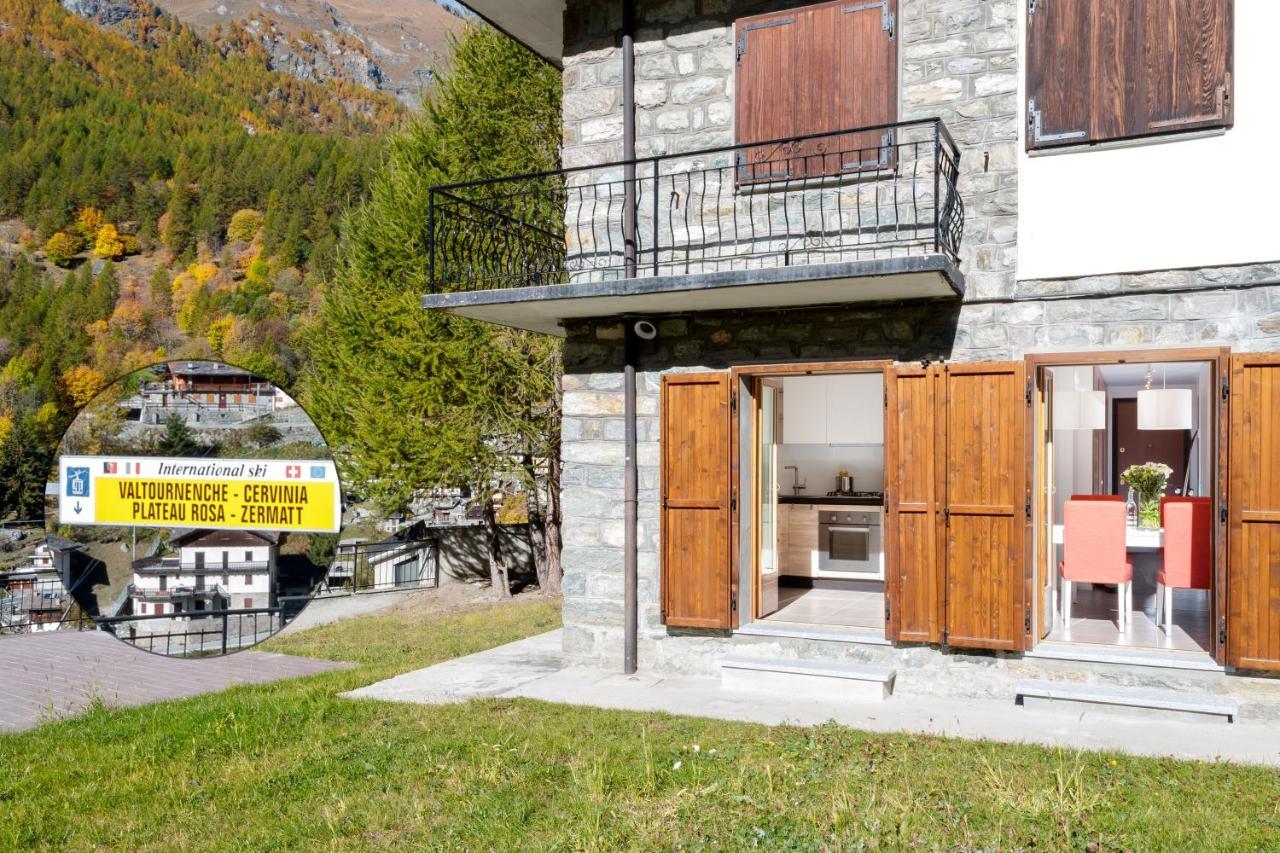 HelloChalet - Maison Rue de la Neige - Family Ski Holiday walking distance slope&gondola Valtournenche Buitenkant foto